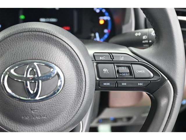 ヤリスクロス ハイブリッドＺ　ドライブレコーダ　インテリジェントキー　アルミホイル　ＬＥＤライト　１オ－ナ－　リアカメラ　ナビ　クルーズコントロール　整備記録簿　横滑り防止システム　メモリーナビゲーション　電動シ－ト　パワステ（18枚目）