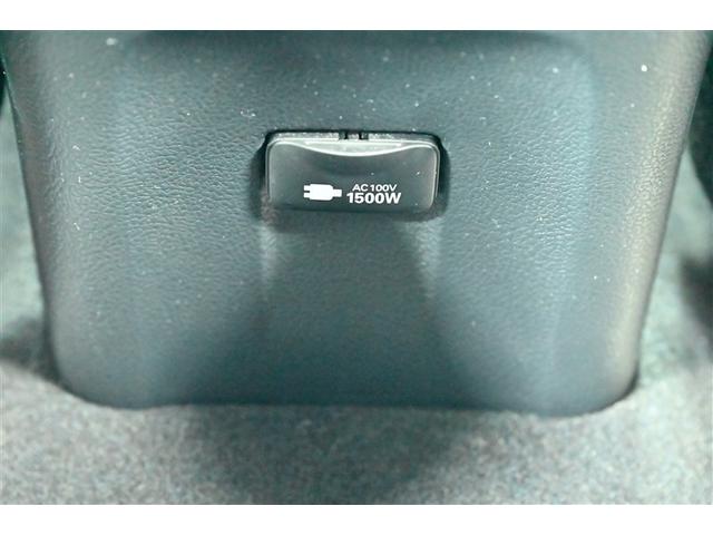 プリウス Ｓ　取説記録簿　スマートキ－　地デジ　メモリーナビゲーション　ＬＥＤヘッドライト　ＥＴＣ車載器　フルオートエアコン　クルーズコントロール　エアバッグ　イモビ　パワーウインドウ　ＰＳ　ＴＶナビ　ＡＷ　ＡＢＳ（23枚目）