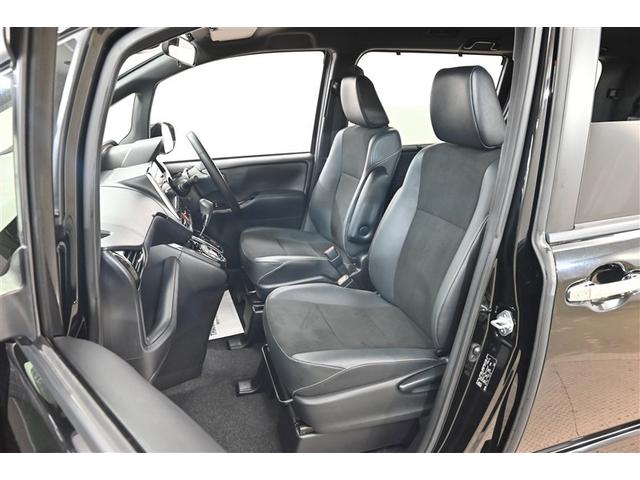 ノア Ｓｉ　ダブルバイビーＩＩ　横滑防止装置　ＰＣＳ　スマートキ－　Ｗエアコン　Ｂモニター　ＤＶＤ再生可　フルセグテレビ　ＥＴＣ付き　オートエアコン　ＰＳ　ナビ＆ＴＶ　ＰＷ　ＬＥＤヘッド　盗難防止システム　ＡＢＳ　３列シート（12枚目）