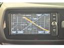 ハイブリッドU バックガイドモニター 衝突軽減システム 地デジ LEDヘッドライト DVD再生可 ETC オートエアコン メモリナビ エアバッグ キーフリー 横滑り防止機能 イモビライザー ナビ&TV ABS 記録簿(9枚目)