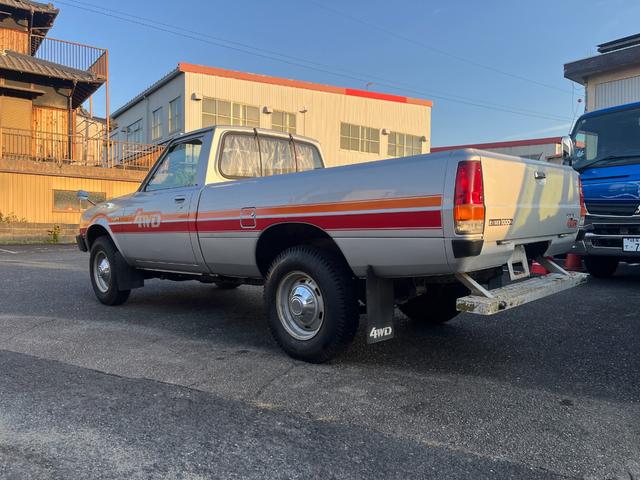 フォルテ フォルテトラック4WD/純正サイドデカール/実走行12000km/車検8年11月/純正ホイールキャップ/パワステ付き/取説&保証書/スペアーキー/(4枚目)