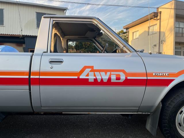 フォルテ フォルテトラック4WD/純正サイドデカール/実走行12000km/車検8年11月/純正ホイールキャップ/パワステ付き/取説&保証書/スペアーキー/(10枚目)