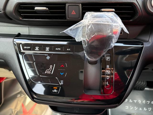 デイズ ハイウェイスター　Ｘ　届出済未使用車　衝突被害軽減ブレーキ　コーナーセンサー　スマートキー　アラウンドビューモニター　アイドリングストップ　ＬＥＤヘッドライト　アルミホイール　電動格納ドアミラー　光軸調整機能（11枚目）