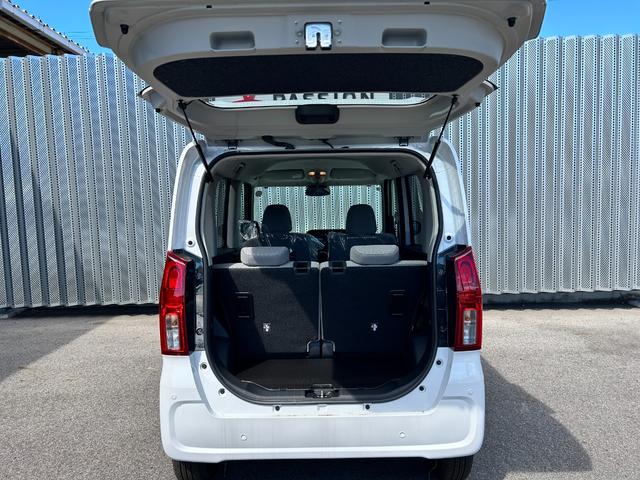 タント Ｌ　届出済未使用車　ワイドエントリーナビ　バックカメラ　両側スライドドア　衝突被害軽減ブレーキ　コーナーセンサー　スマートキー　ＬＥＤヘッドライト　電動格納ドアミラー　アイドリングストップ　オートエアコン（11枚目）