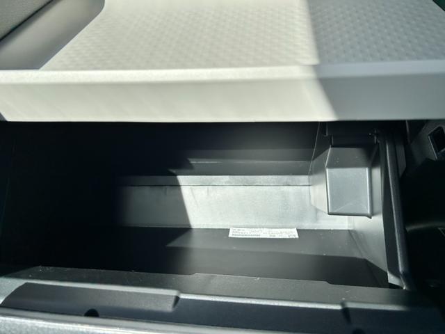 タント Ｌ　届出済未使用車　ワイドエントリーナビ　バックカメラ　両側スライドドア　衝突被害軽減ブレーキ　コーナーセンサー　スマートキー　ＬＥＤヘッドライト　電動格納ドアミラー　アイドリングストップ　オートエアコン（19枚目）