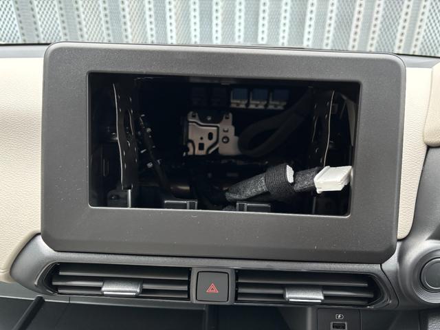 ｅＫワゴン Ｍ　届出済未使用車　衝突被害軽減ブレーキ　コーナーセンサー　キーレスエントリー　シートヒーター　バックカメラ　電動格納ドアミラー　アイドリングストップ　ベンチシート　横滑り防止機能　マニュアルエアコン（19枚目）