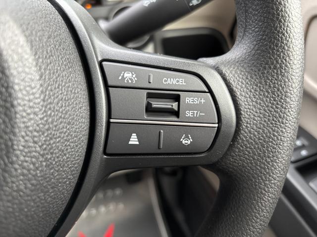 Ｎ－ＢＯＸ ベースグレード　届出済未使用車　片側電動スライドドア　衝突被害軽減ブレーキ　コーナーセンサー　アダクティブクルーズコントロール　スマートキー　チップアップシート　アイドリングストップ　ＬＥＤ　電動格納ドアミラー（15枚目）