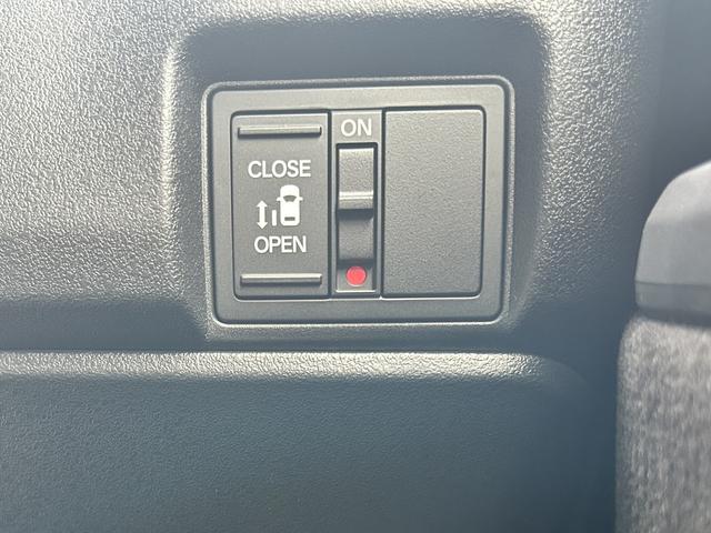 Ｎ－ＢＯＸ ベースグレード　届出済未使用車　片側電動スライドドア　衝突被害軽減ブレーキ　コーナーセンサー　アダクティブクルーズコントロール　スマートキー　チップアップシート　アイドリングストップ　ＬＥＤ　電動格納ドアミラー（18枚目）