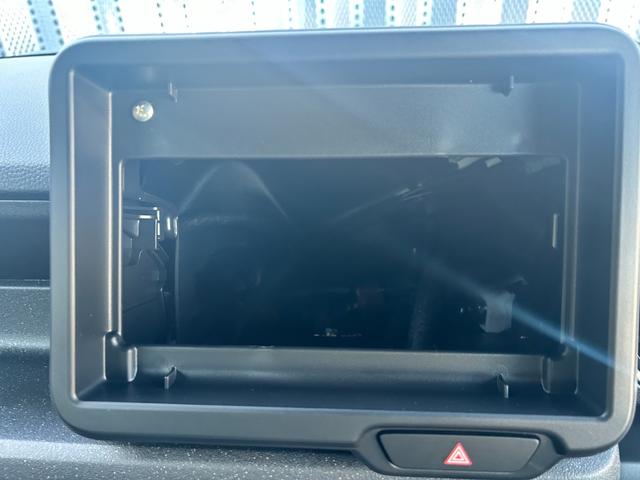 Ｎ－ＢＯＸカスタム ベースグレード　届出済未使用車　片側電動スライドドア　衝突被害軽減ブレーキ　コーナーセンサー　アダクティブクルーズコントロール　アイドリングストップ　アルミホイール　スマートキー　シートヒーター　ＬＥＤヘッドライト（19枚目）