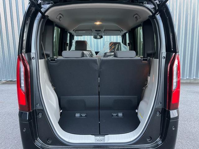 Ｎ－ＢＯＸ ベースグレード　届出済未使用車　片側電動スライドドア　衝突被害軽減ブレーキ　コーナーセンサー　アダクティブクルーズコントロール　スマートキー　チップアップシート　アイドリングストップ　ＬＥＤ　電動格納ドアミラー（10枚目）