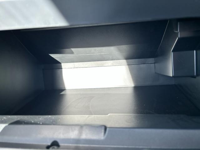 タント ファンクロスターボ　届出済未使用車　両側電動スライドドア　衝突被害軽減ブレーキ　コーナーセンサー　スマートキー　アルミホイール　シートヒーター　アイドリングストップ　バックカメラ　ルーフレール　電動格納ドアミラー（18枚目）