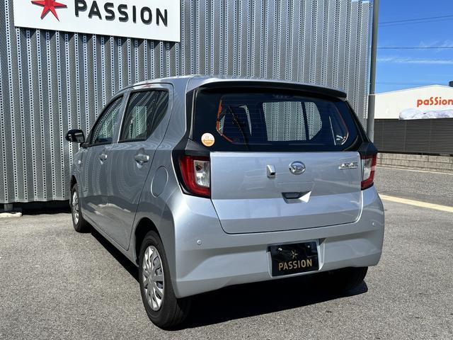 ミライース Ｌ　ＳＡＩＩＩ　車検９年６月　衝突被害軽減ブレーキ　コーナーセンサー　キーレスエントリー　バックカメラ　アイドリングストップ　横滑り防止機能　光軸調整機能　オートハイビーム　マニュアルエアコン　保証あり（10枚目）