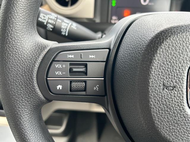 Ｎ－ＢＯＸ ベースグレード　届出済未使用車　片側電動スライドドア　衝突被害軽減ブレーキ　コーナーセンサー　アダクティブクルーズコントロール　スマートキー　チップアップシート　アイドリングストップ　ＬＥＤ　電動格納ドアミラー（16枚目）