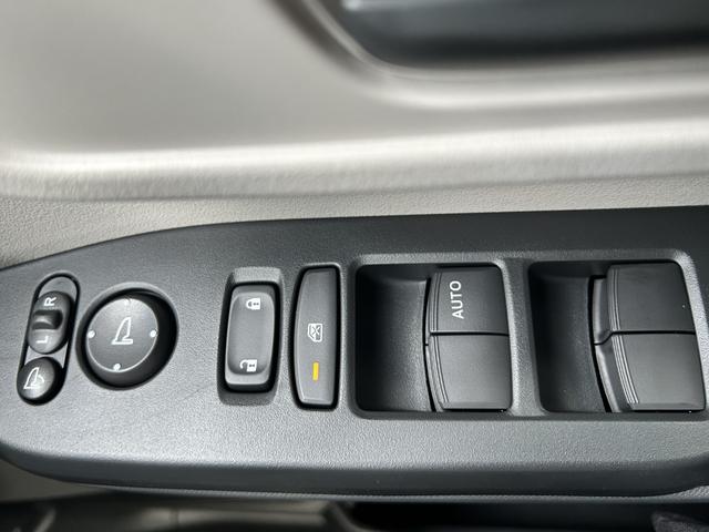 Ｎ－ＢＯＸ ベースグレード　届出済未使用車　片側電動スライドドア　衝突被害軽減ブレーキ　コーナーセンサー　アダクティブクルーズコントロール　スマートキー　チップアップシート　アイドリングストップ　ＬＥＤ　電動格納ドアミラー（21枚目）