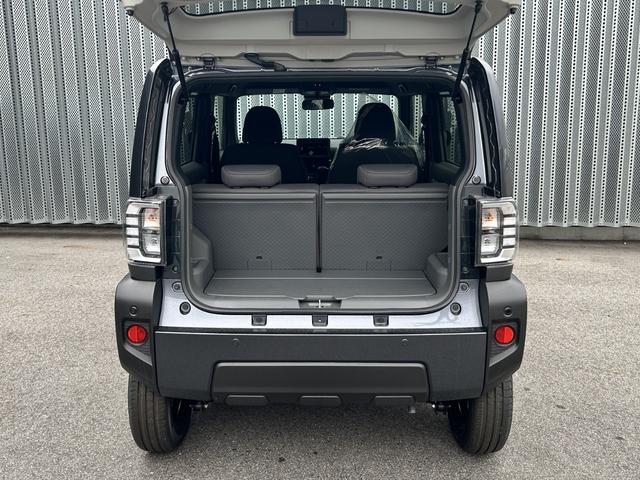 タフト Ｘ　届出済未使用車　衝突被害軽減ブレーキ　コーナーセンサー　スマートキー　電子パーキング　電動格納ドアミラー　アイドリングストップ　バックカメラ　横滑り防止機能　光軸調整機能　ＬＥＤヘッドライト（11枚目）
