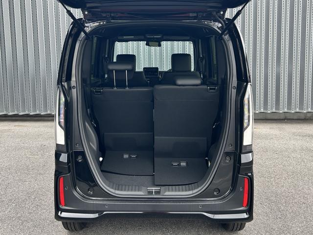 Ｎ－ＢＯＸカスタム ターボ　車検１０年６月　両側電動スライドドア　衝突被害軽減ブレーキ　コーナーセンサー　スマートキー　シートヒーター　アダクティブクルーズコントロール　アイドリングストップ　ＬＥＤヘッドライト　アルミホイール（11枚目）