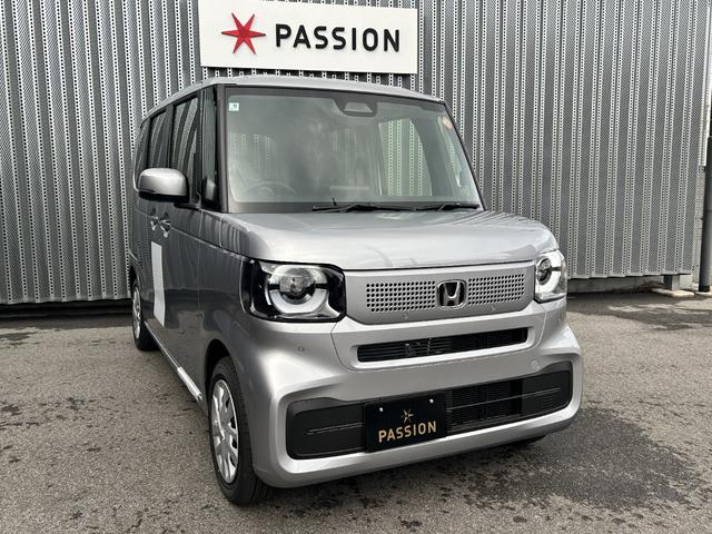 Ｎ－ＢＯＸ ベースグレード　届出済未使用車　片側電動スライドドア　衝突被害軽減ブレーキ　コーナーセンサー　アダクティブクルーズコントロール　スマートキー　チップアップシート　アイドリングストップ　ＬＥＤ　電動格納ドアミラー（7枚目）