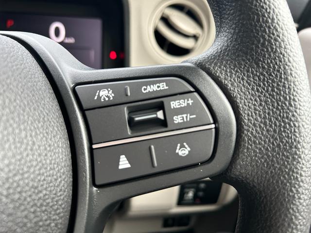 Ｎ－ＢＯＸ ベースグレード　届出済未使用車　片側電動スライドドア　衝突被害軽減ブレーキ　コーナーセンサー　アダクティブクルーズコントロール　スマートキー　チップアップシート　アイドリングストップ　ＬＥＤ　電動格納ドアミラー（17枚目）