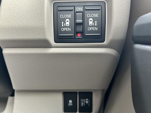 Ｎ－ＢＯＸ ファッションスタイル　届出済未使用車　片側電動スライドドア　衝突被害軽減ブレーキ　コーナーセンサー　アダクティブクルーズコントロール　スマートキー　シートヒーター　バックカメラ　電動格納ドアミラー　ＬＥＤヘッドライト（17枚目）