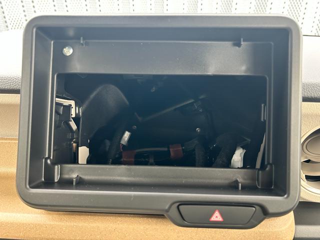 Ｎ－ＢＯＸ ファッションスタイル　届出済未使用車　片側電動スライドドア　衝突被害軽減ブレーキ　コーナーセンサー　アダクティブクルーズコントロール　スマートキー　シートヒーター　バックカメラ　電動格納ドアミラー　ＬＥＤヘッドライト（18枚目）