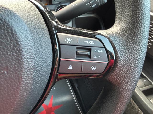 Ｎ－ＢＯＸカスタム ベースグレード　届出済未使用車　片側電動スライドドア　衝突被害軽減ブレーキ　コーナーセンサー　アダクティブクルーズコントロール　アイドリングストップ　アルミホイール　スマートキー　シートヒーター　ＬＥＤヘッドライト（14枚目）