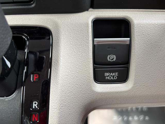 N-BOX ベースグレード 届出済未使用車 片側電動スライドドア 衝突被害軽減ブレーキ コーナーセンサー アダクティブクルーズコントロール スマートキー チップアップシート アイドリングストップ LED 電動格納ドアミラー(18枚目)