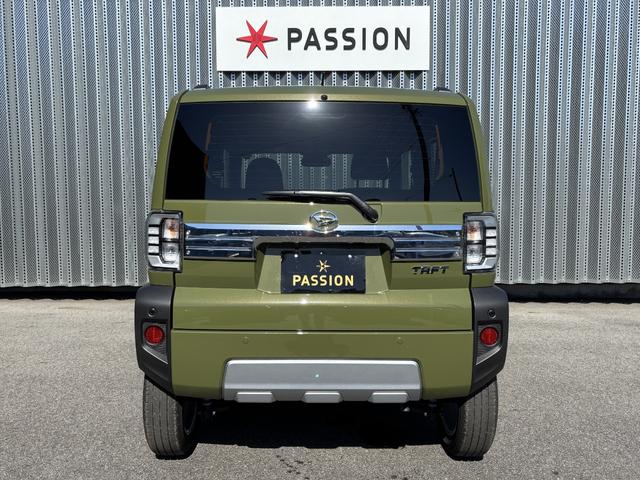 タフト Ｇ　クロムベンチャー　届出済未使用車　衝突被害軽減ブレーキ　コーナーセンサー　スマートキー　バックカメラ　アイドリングストップ　ＬＥＤヘッドライト　シートヒーター　電子パーキング　アダクティブクルーズコントロール（8枚目）