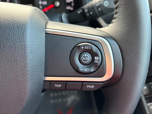 タフト Ｇ　クロムベンチャー　届出済未使用車　衝突被害軽減ブレーキ　コーナーセンサー　スマートキー　バックカメラ　アイドリングストップ　ＬＥＤヘッドライト　シートヒーター　電子パーキング　アダクティブクルーズコントロール（15枚目）