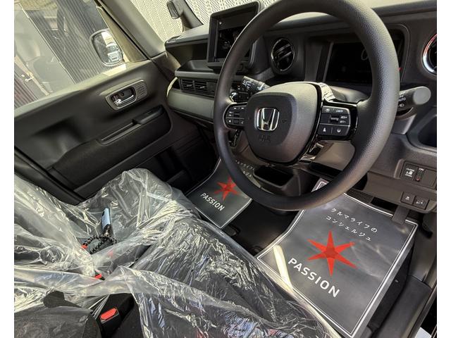 N-BOXカスタム ベースグレード 届出済未使用車 片側電動スライドドア 衝突被害軽減ブレーキ コーナーセンサー アダクティブクルーズコントロール アイドリングストップ アルミホイール スマートキー シートヒーター LEDヘッドライト(21枚目)