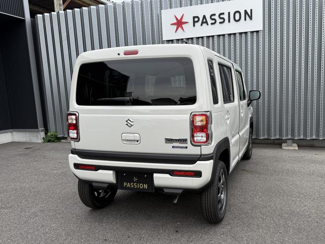 ハスラー ハイブリッドＧ　届出済未使用車　衝突被害軽減ブレーキ　コーナーセンサー　スマートキー　シートヒーター　電動格納ドアミラー　横滑り防止機能　光軸調整機能　アイドリングストップ　アダクティブクルーズコントロール（7枚目）