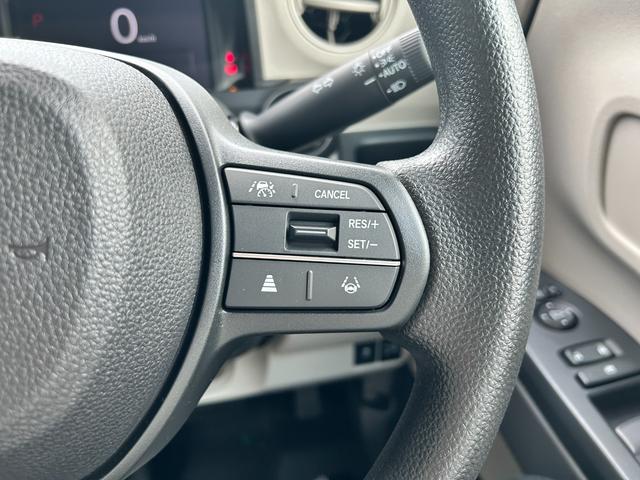 N-BOX ベースグレード 届出済未使用車 片側電動スライドドア 衝突被害軽減ブレーキ コーナーセンサー アダクティブクルーズコントロール スマートキー チップアップシート アイドリングストップ LED 電動格納ドアミラー(17枚目)