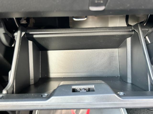 アトレー RS 届出済未使用車 両側電動スライドドア アダクティブクルーズコントロール アイドリングストップ スマートキー LEDヘッドライト 電動格納ドアミラー バックカメラ 衝突被害軽減ブレーキ コーナーセンサー(21枚目)