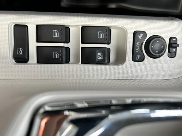 ムーヴキャンバス ストライプスG 届出済未使用車 両側電動スライドドア 衝突被害軽減ブレーキ コーナーセンサー スマートキー シートヒーター アイドリングストップ バックカメラ LEDヘッドライト 電動格納ドアミラー オートエアコン(20枚目)