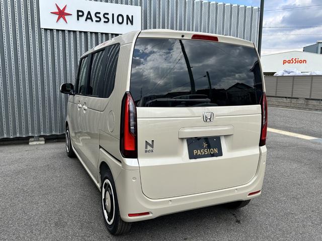 N-BOX ファッションスタイル 届出済未使用車 両側電動スライドドア 衝突被害軽減ブレーキ コーナーセンサー アダクティブクルーズコントロール スマートキー シートヒーター バックカメラ 電動格納ドアミラー LEDヘッドライト(10枚目)