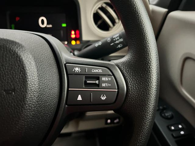 N-BOX ベースグレード 届出済未使用車 片側電動スライドドア 衝突被害軽減ブレーキ コーナーセンサー アダクティブクルーズコントロール スマートキー チップアップシート アイドリングストップ LED 電動格納ドアミラー(17枚目)