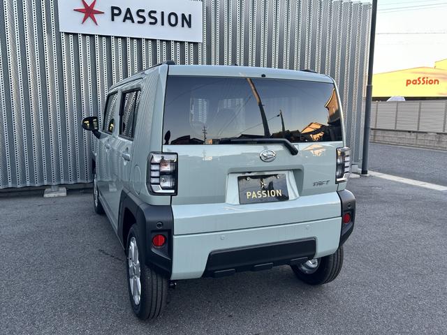 タフト G 届出済未使用車 衝突被害軽減ブレーキ コーナーセンサー スマートキー シートヒーター 電子パーキング バックカメラ LEDヘッドライト アイドリングストップ アルミホイール 横滑り防止機能(10枚目)