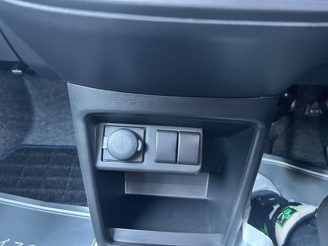 アルト A 車検10年1月 衝突被害軽減ブレーキ コーナーセンサー キーレスエントリー アイドリングストップ サイドカーテンエアバッグ マニュアルエアコン パワーウインドウ セキュリティアラーム 保証あり(17枚目)