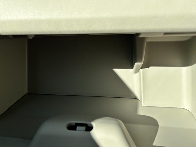 Ｎ－ＢＯＸ ファッションスタイル　届出済未使用車　片側電動スライドドア　衝突被害軽減ブレーキ　コーナーセンサー　アダクティブクルーズコントロール　スマートキー　シートヒーター　バックカメラ　電動格納ドアミラー　ＬＥＤヘッドライト（21枚目）