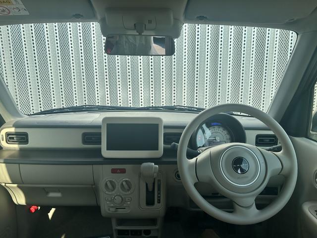 アルトラパン G 届出済未使用車 衝突被害軽減ブレーキ コーナーセンサー スマートキー シートヒーター 電動格納ドアミラー アイドリングストップ 横滑り防止機能 ベンチシート セキュリティアラーム マニュアルエアコン(12枚目)