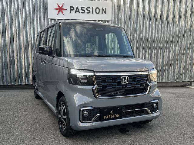 Ｎ－ＢＯＸカスタム コーディネートスタイル　届出済未使用車　両側電動スライドドア　衝突被害軽減ブレーキ　コーナーセンサー　スマートキー　アダクティブクルーズコントロール　ＬＥＤヘッドライト　フォグランプ　アルミホイール　シートヒーター（7枚目）