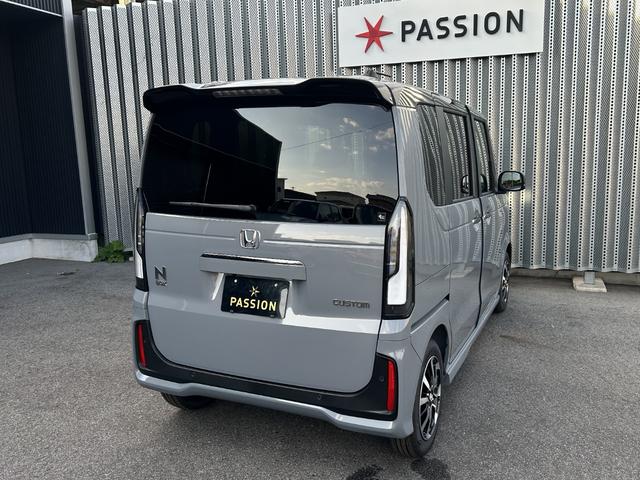 Ｎ－ＢＯＸカスタム コーディネートスタイル　届出済未使用車　両側電動スライドドア　衝突被害軽減ブレーキ　コーナーセンサー　スマートキー　アダクティブクルーズコントロール　ＬＥＤヘッドライト　フォグランプ　アルミホイール　シートヒーター（8枚目）