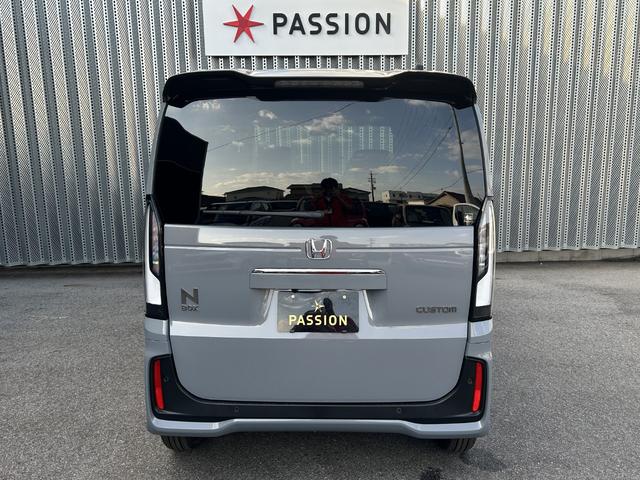 Ｎ－ＢＯＸカスタム コーディネートスタイル　届出済未使用車　両側電動スライドドア　衝突被害軽減ブレーキ　コーナーセンサー　スマートキー　アダクティブクルーズコントロール　ＬＥＤヘッドライト　フォグランプ　アルミホイール　シートヒーター（9枚目）