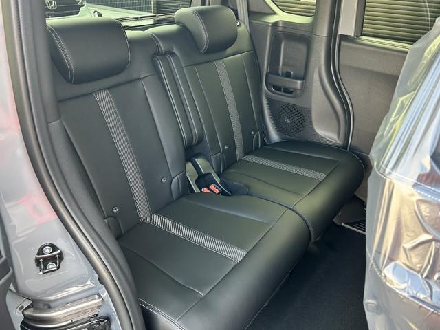 Ｎ－ＢＯＸカスタム コーディネートスタイル　届出済未使用車　両側電動スライドドア　衝突被害軽減ブレーキ　コーナーセンサー　スマートキー　アダクティブクルーズコントロール　ＬＥＤヘッドライト　フォグランプ　アルミホイール　シートヒーター（24枚目）