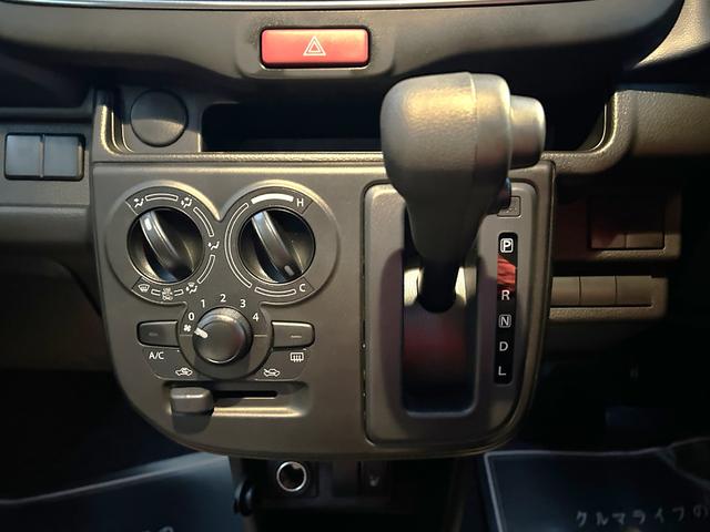 アルト ハイブリッドS 届出済未使用車 衝突被害軽減ブレーキ コーナーセンサー キーレスエントリー アイドリングストップ 横滑り防止機能 マニュアルエアコン 電動格納ドアミラー シートヒーター パワーウインドウ(13枚目)