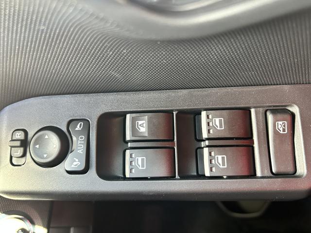 タフト Ｇ　届出済未使用車　衝突被害軽減ブレーキ　コーナーセンサー　スマートキー　シートヒーター　電子パーキング　バックカメラ　ＬＥＤヘッドライト　アイドリングストップ　アルミホイール　横滑り防止機能（21枚目）