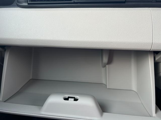 Ｎ－ＢＯＸ ベースグレード　届出済未使用車　片側電動スライドドア　衝突被害軽減ブレーキ　コーナーセンサー　アダクティブクルーズコントロール　スマートキー　チップアップシート　アイドリングストップ　ＬＥＤ　電動格納ドアミラー（19枚目）