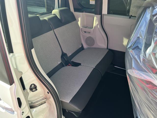 Ｎ－ＢＯＸ ベースグレード　届出済未使用車　片側電動スライドドア　衝突被害軽減ブレーキ　コーナーセンサー　アダクティブクルーズコントロール　スマートキー　チップアップシート　アイドリングストップ　ＬＥＤ　電動格納ドアミラー（21枚目）