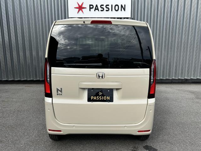 Ｎ－ＢＯＸ ファッションスタイル　届出済未使用車　片側電動スライドドア　衝突被害軽減ブレーキ　コーナーセンサー　アダクティブクルーズコントロール　スマートキー　シートヒーター　バックカメラ　電動格納ドアミラー　ＬＥＤヘッドライト（9枚目）