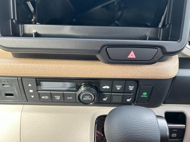 Ｎ－ＢＯＸ ファッションスタイル　届出済未使用車　片側電動スライドドア　衝突被害軽減ブレーキ　コーナーセンサー　アダクティブクルーズコントロール　スマートキー　シートヒーター　バックカメラ　電動格納ドアミラー　ＬＥＤヘッドライト（13枚目）