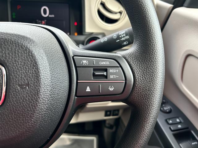 Ｎ－ＢＯＸ ファッションスタイル　届出済未使用車　片側電動スライドドア　衝突被害軽減ブレーキ　コーナーセンサー　アダクティブクルーズコントロール　スマートキー　シートヒーター　バックカメラ　電動格納ドアミラー　ＬＥＤヘッドライト（17枚目）